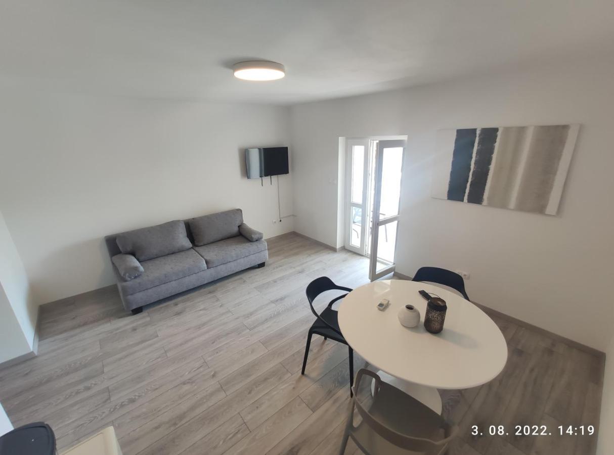 Aqua Apartments Omiš Exteriér fotografie