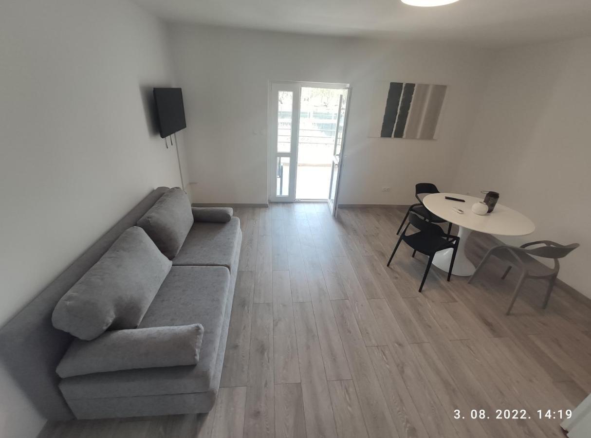 Aqua Apartments Omiš Exteriér fotografie