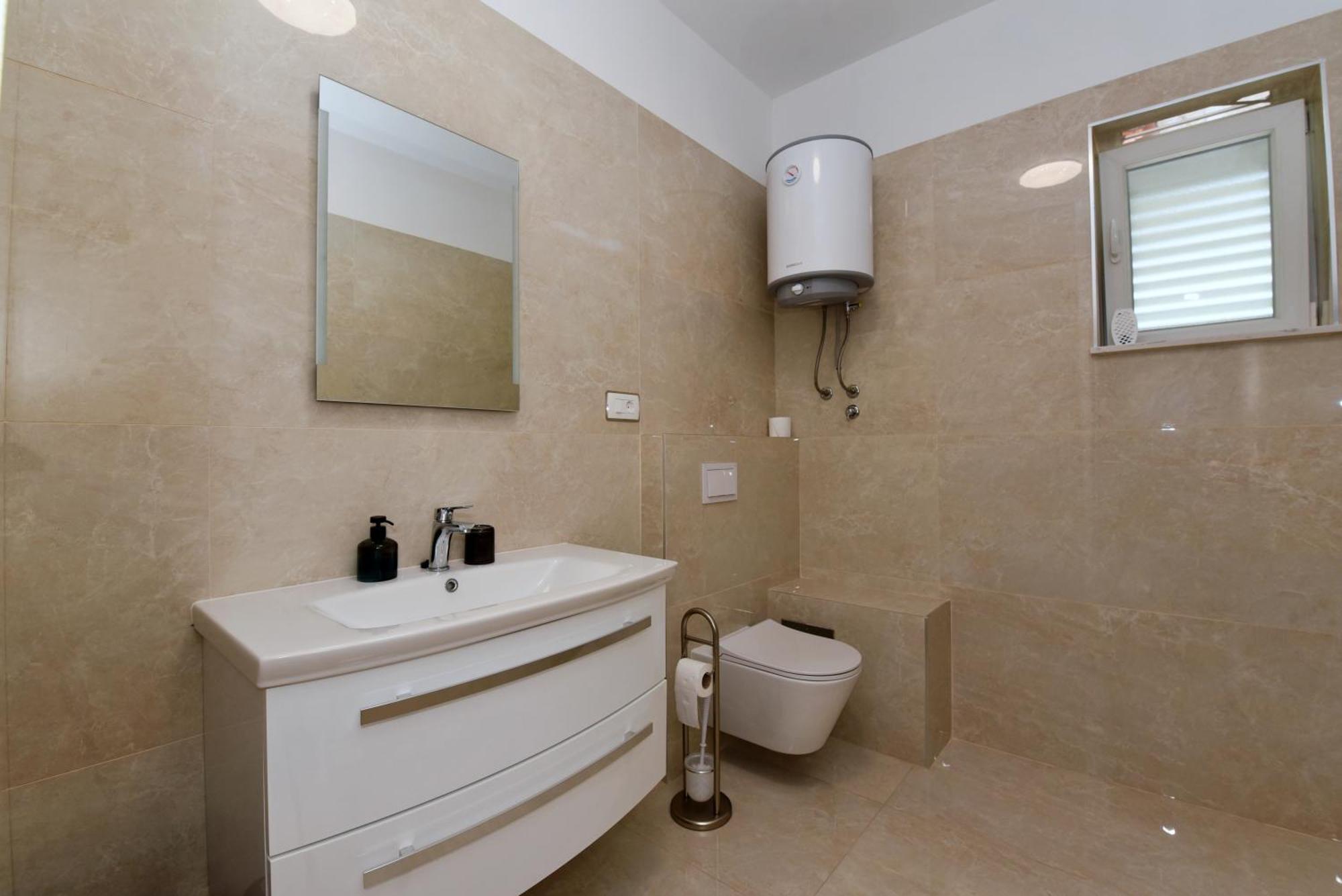 Aqua Apartments Omiš Exteriér fotografie